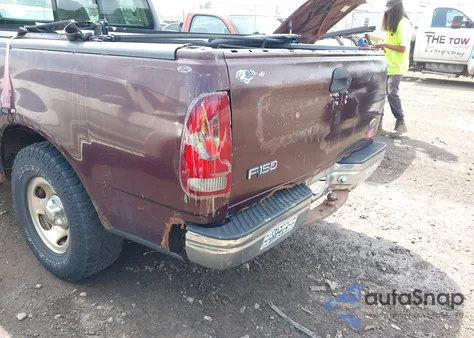 2000 Ford F-150 Work Series/Xl/Xlt z USA, uszkodzony, nr VIN 1FTZX1721YNA59959